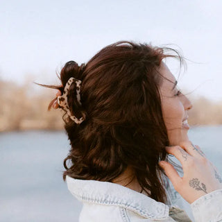 Open Hair Clip | Medium | Blonde Tortoise