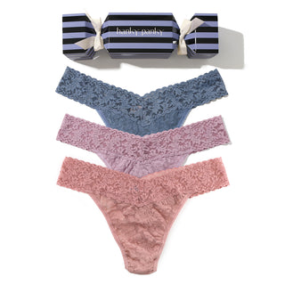 Signature Lace® Original Rise Thong Holiday 3 Pack Cracker