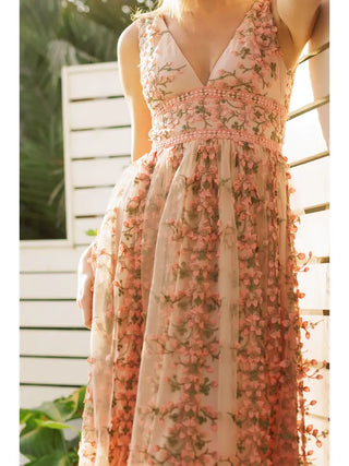 Embroidered Floral Lace Maxi Dress