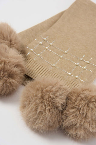 Knitted Faux Fur Pompom Scarf